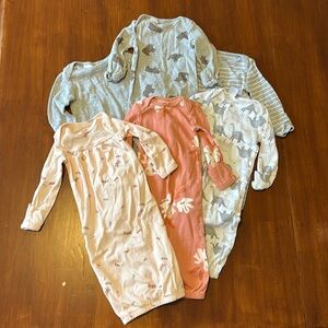 Lot of six newborn sleep gowns